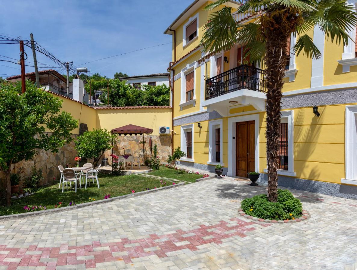 Villa Palma Center Berat Exteriör bild