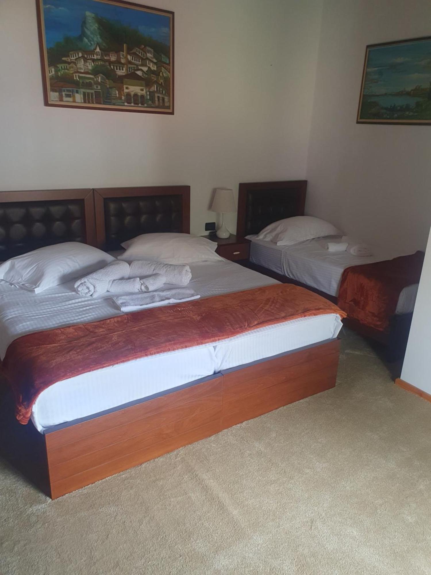 Villa Palma Center Berat Rum bild