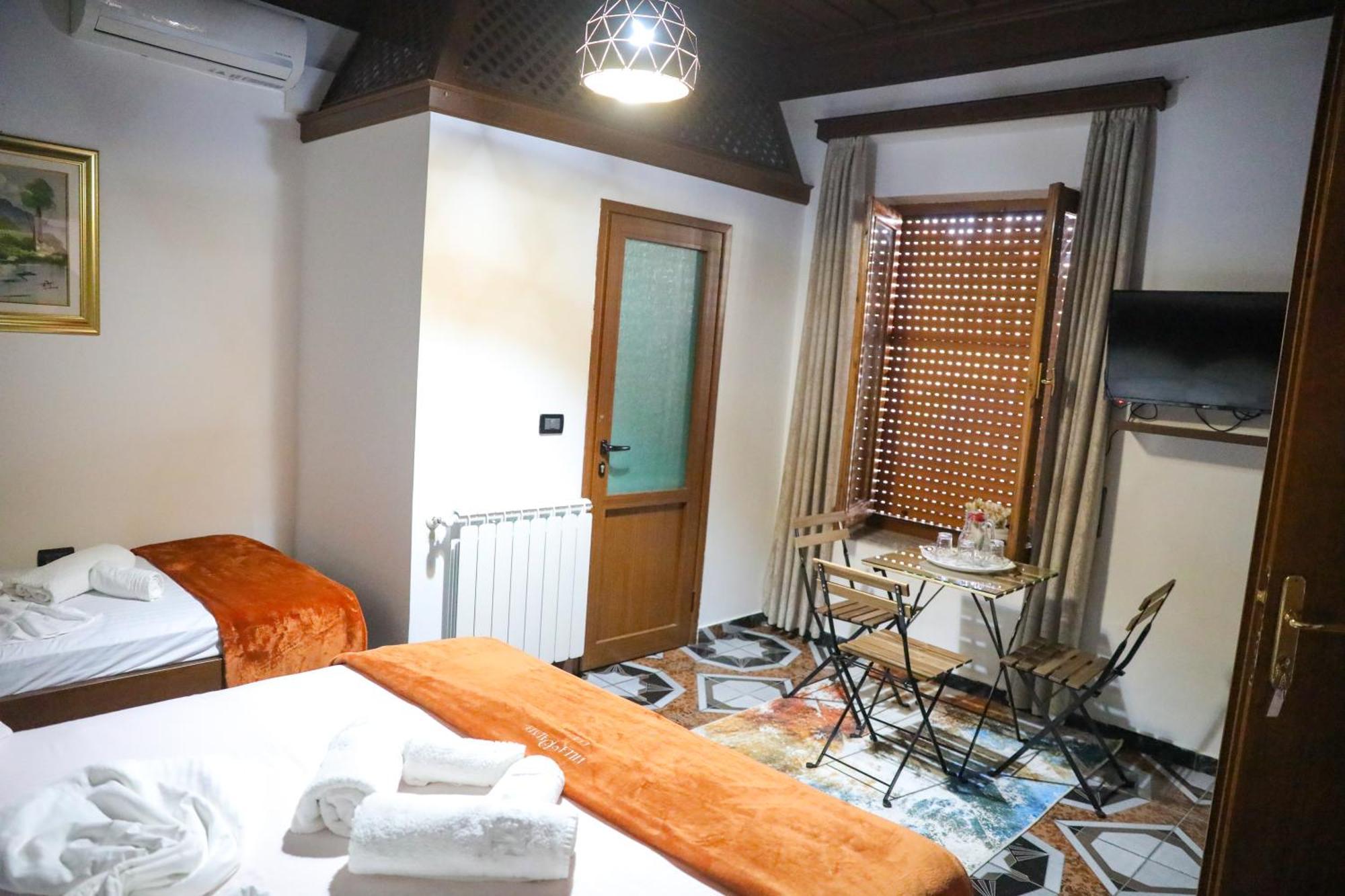 Villa Palma Center Berat Rum bild