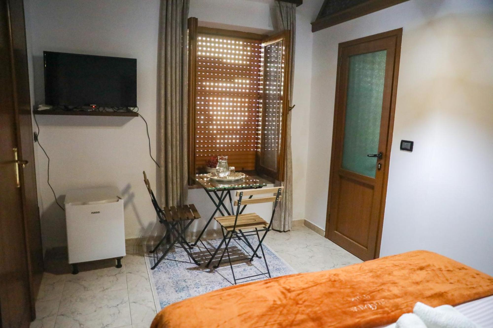 Villa Palma Center Berat Rum bild